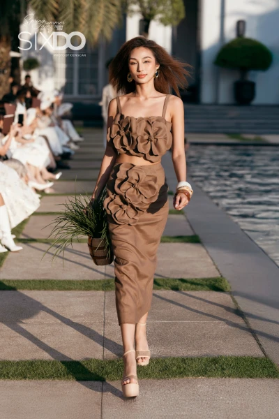 fashion-show 0146SIXDO MIA FOTO KIENGCAN .jpeg